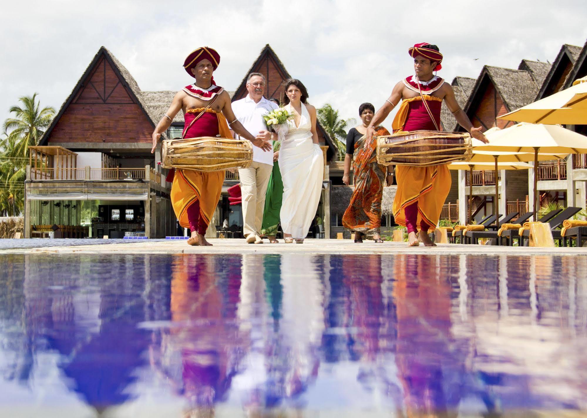 Maalu Maalu Resort & Spa - Thema Collection Passikudah Luaran gambar